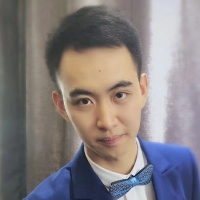 主持人 文一