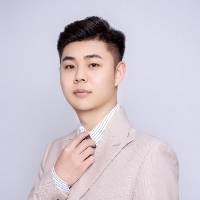 主持人 传奇秉钦