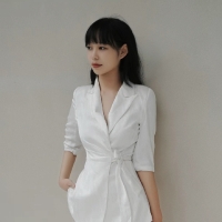主持人 李苾阳