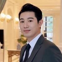 主持人 王乐