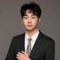 主持人 高也