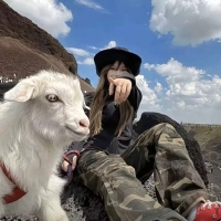 化妆师静静
