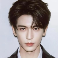 化妆师杨颖