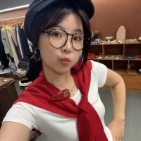 摄像师大脸妹婉婉
