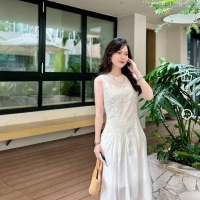 主持人杨子