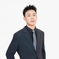 主持人崇铭