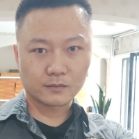 摄像师方亮