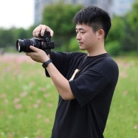 摄影师欧阳