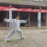 摄影师奶龙