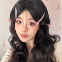 化妆师奈奈