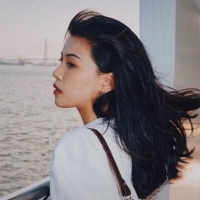 摄影师晚挽