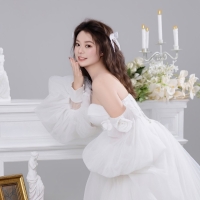 化妆师Li