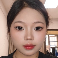 化妆师白小娟
