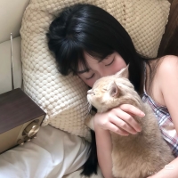 化妆师依依