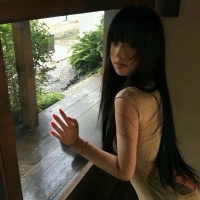 摄像师梦琪