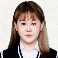 管家伊依